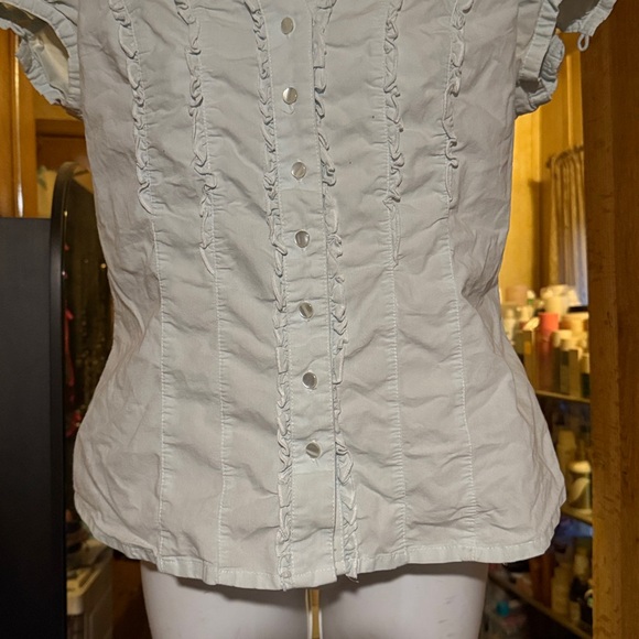 George Stretch Brand Light Blue Ruffle Top!!! - Picture 5 of 9